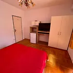 & Tepsa - Centre Gostinjska kuća 3*