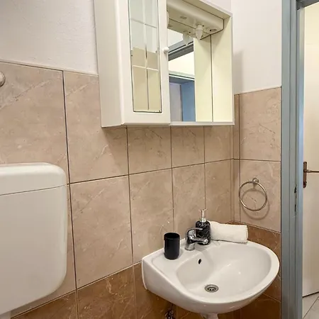 Guest house & Tepsa - Centre 3*