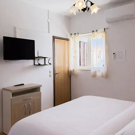 & Tepsa - Centre Guest house