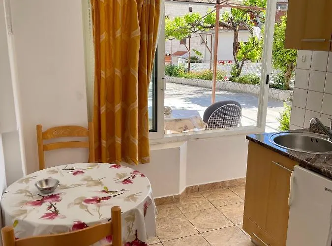 & Tepsa - Centre 3* Hvar Town