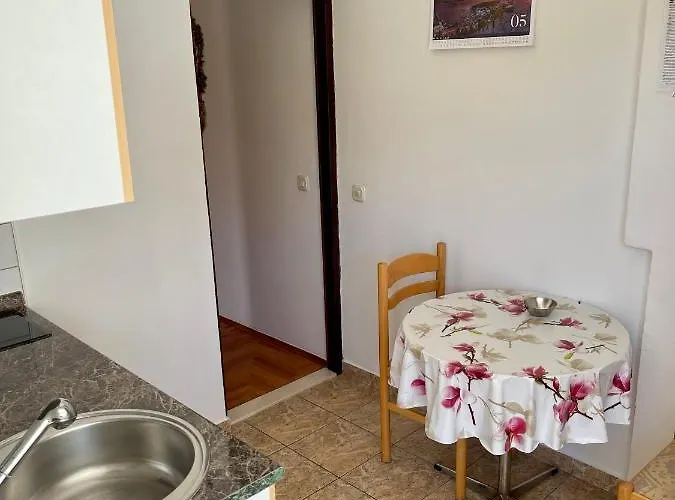 Guest house & Tepsa - Centre