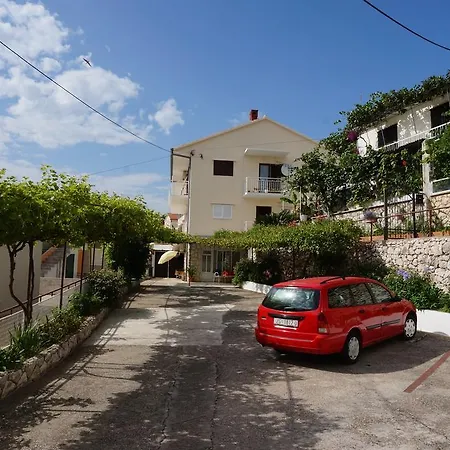 & Tepsa - Centre Hvar Town