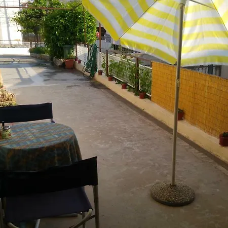 Vendégház & Tepsa - Centre Hvar Town